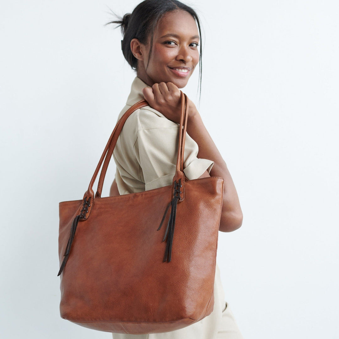 Reina Tote/Shoulder Bag by Latico Leathers