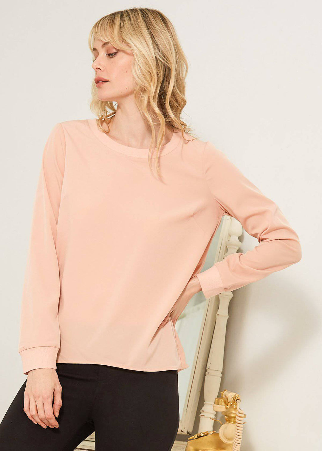 Women's Open Back Crewneck Top