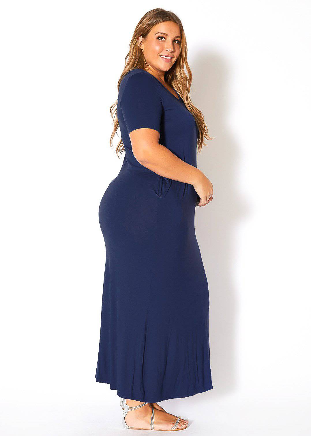 Plus Size V-neck Short Sleeve Maxi Dress With Pockets