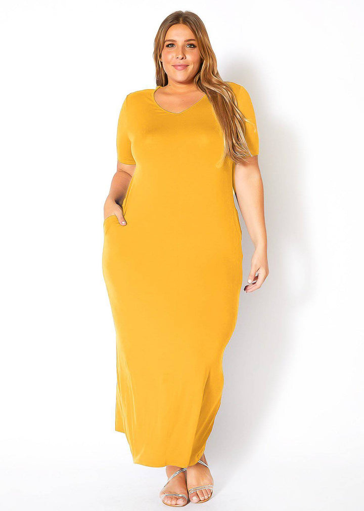 Plus Size V-neck Short Sleeve Maxi Dress With Pockets