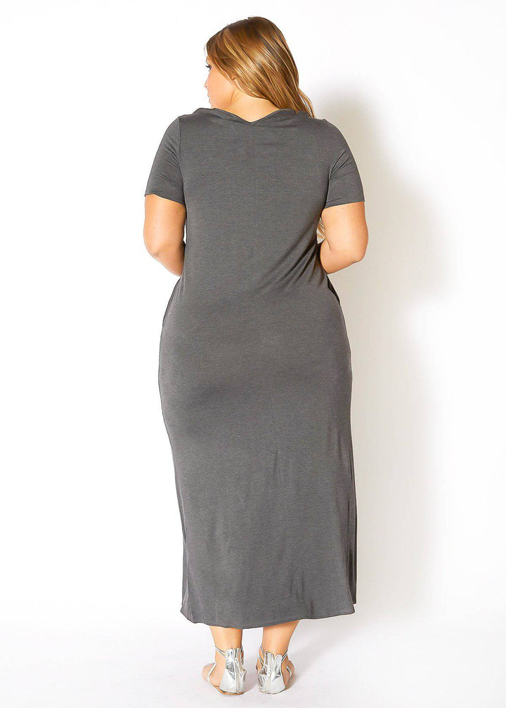 Plus Size V-neck Short Sleeve Maxi Dress With Pockets