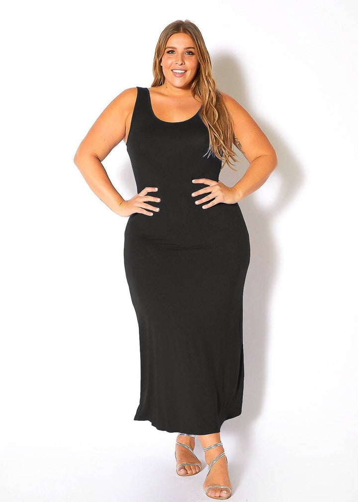 Plus Size Round Neck Sleeveless Maxi Dress