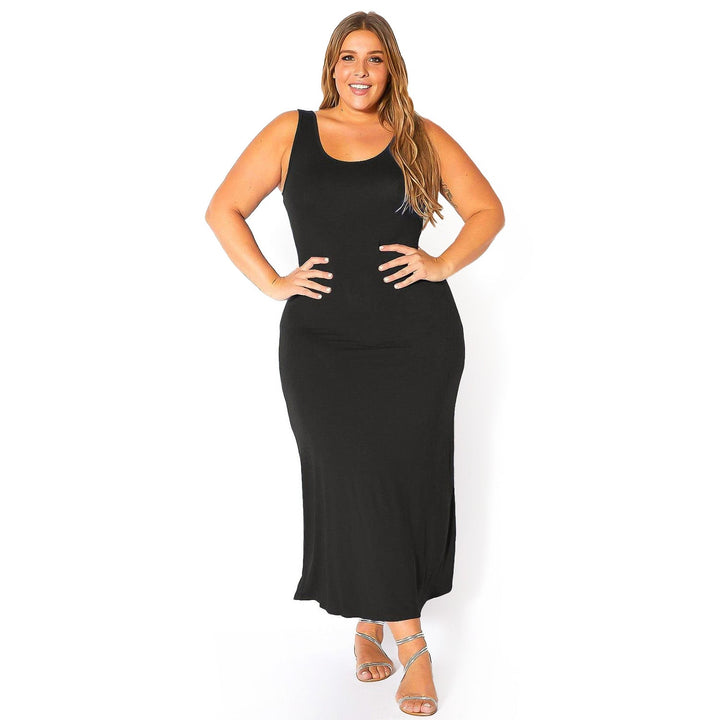 Plus Size Round Neck Sleeveless Maxi Dress