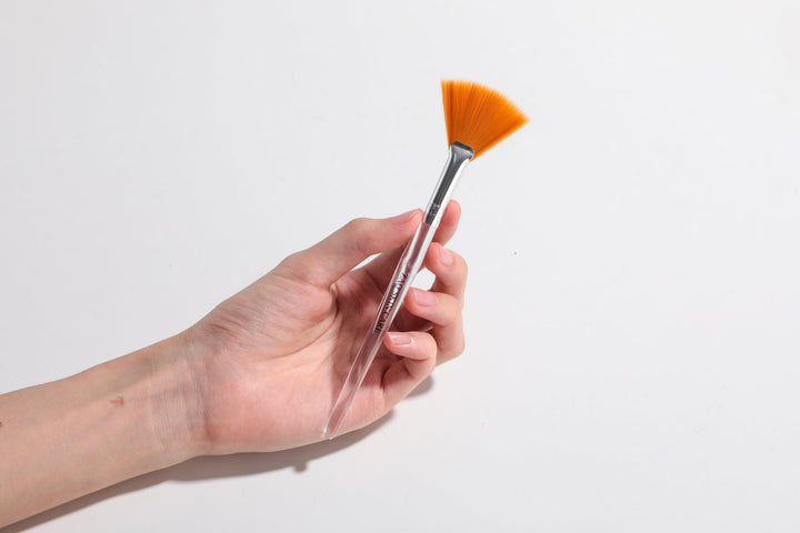 Fan Mask Brush with Synthetic Bristles & Acrylic Handle by ZAQ Skin & Body