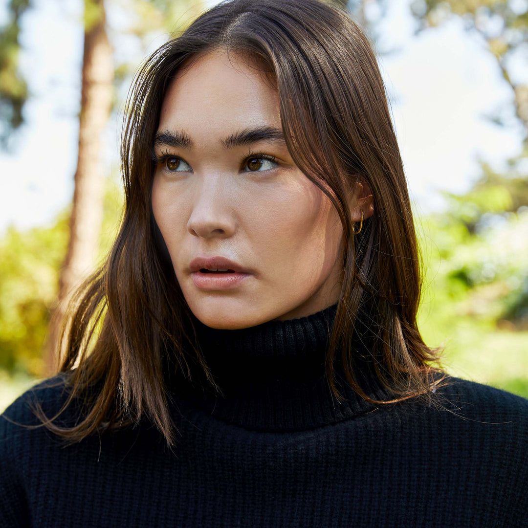 Ellie Chunky Cashmere Turtleneck by Italic