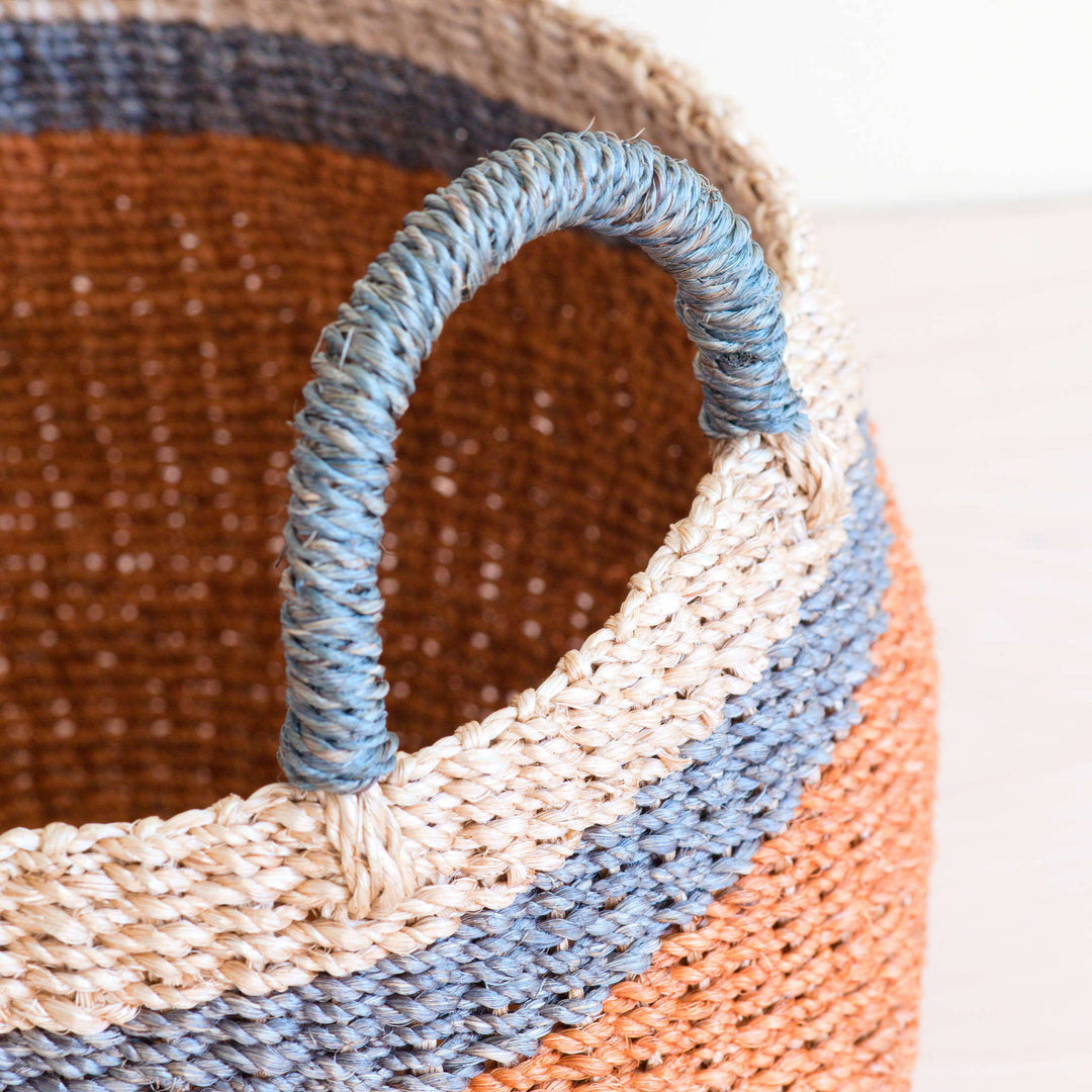 Coral Tabletop Catch-All with Handle - Handcrafted Baskets | LIKHÂ by LIKHÂ