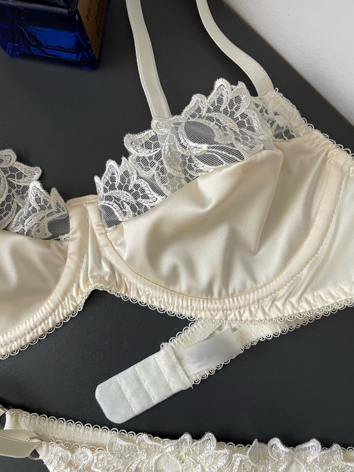 Azalea bridal Lingerie Set by Angie's Showroom