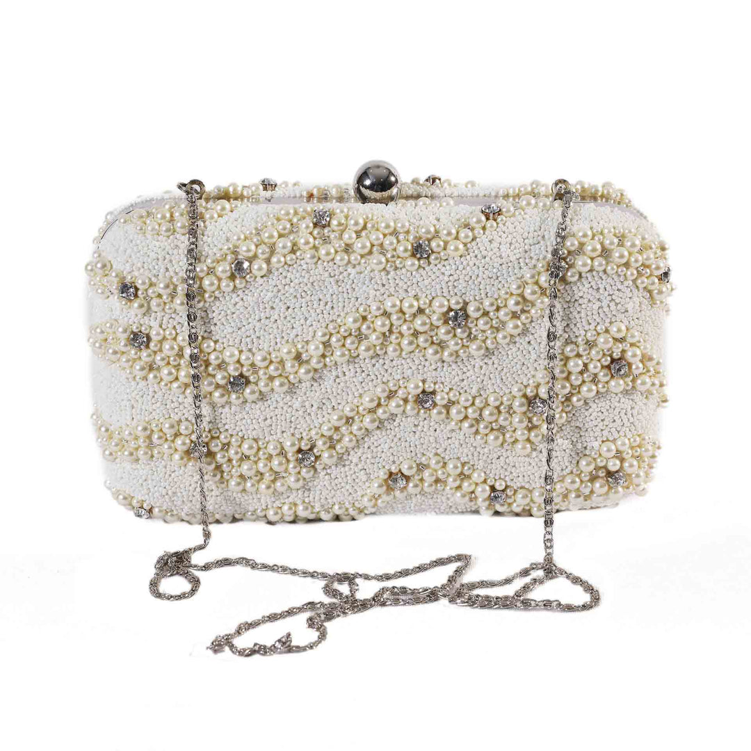 Pearl O' clutch by Tiana New York