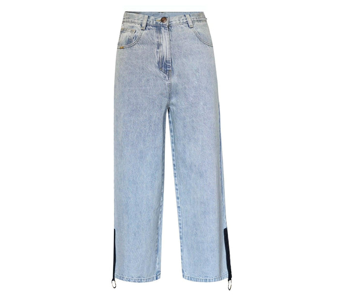 Demi Straight Cut Jeans by Le Réussi®