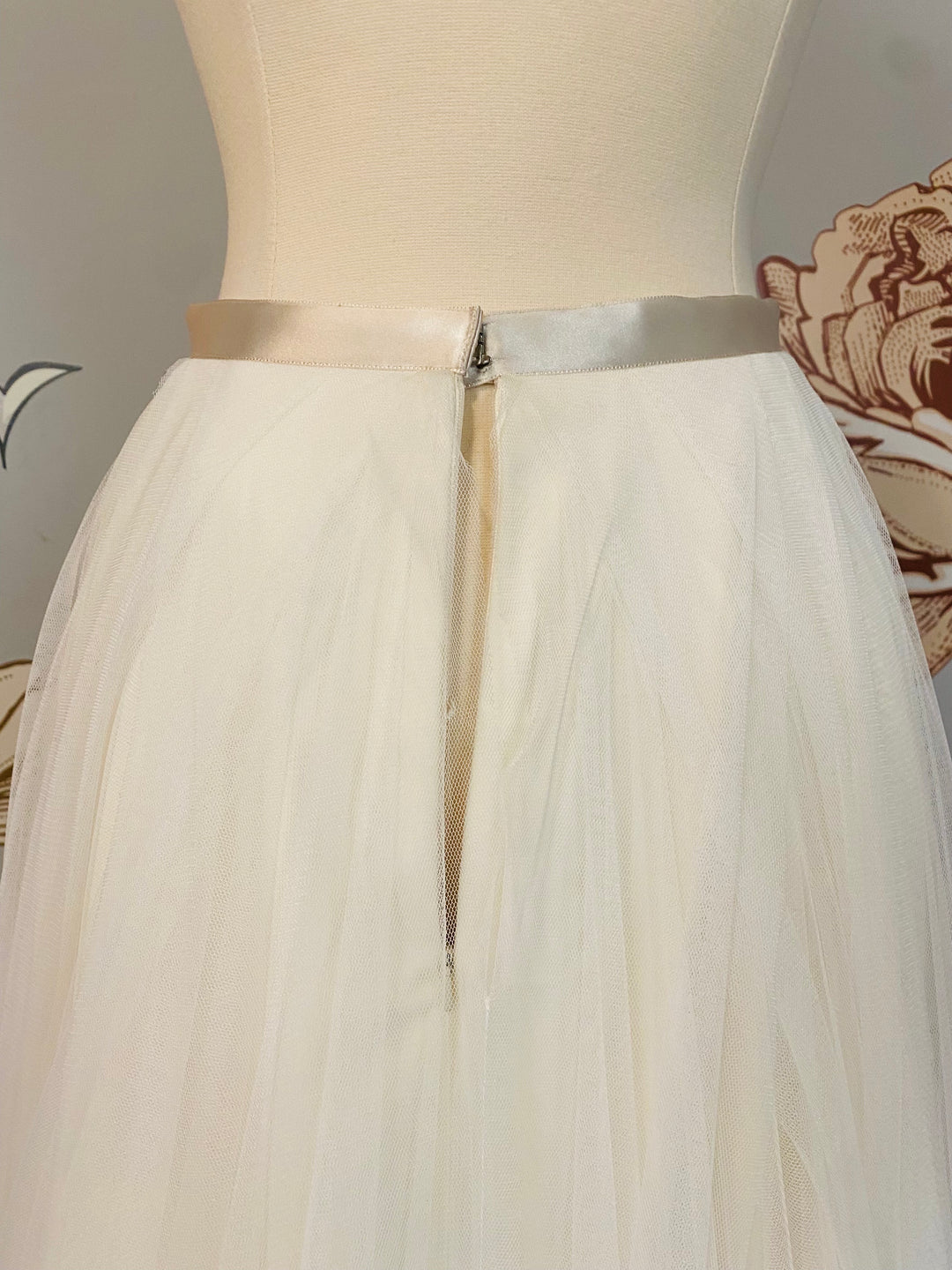 Watters Bride Gracia Overskirt Size 8