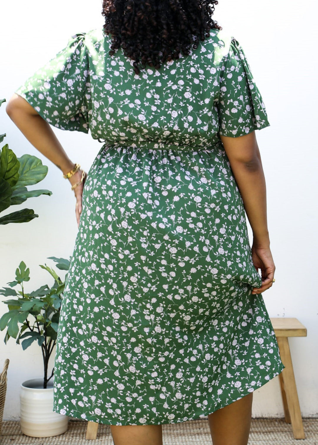 Plus Size Green Maxi Dress with Light Pink Floral Print