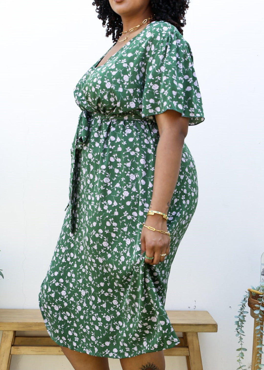 Plus Size Green Maxi Dress with Light Pink Floral Print