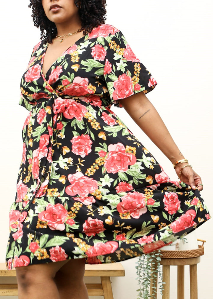 Plus Size Tropical Floral Print Midi Dress with Tied Belt Waist