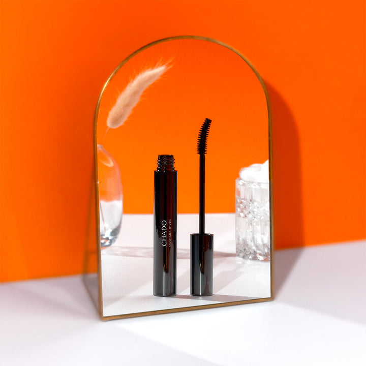 Mascara Divin | Lengthening and Defining | Separates and Curls Lashes | Clump Free | Long-Lasting | Buildable Formula | Paraben and Sulfate Free | Cruelty Free – 10 ml by CHADO Cosmetics