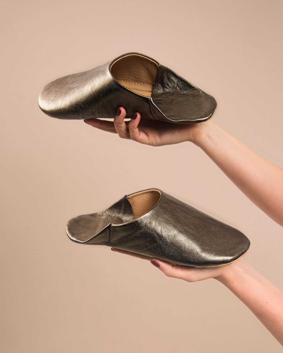 Platinum Moonlit - Leather Slippers by Faz