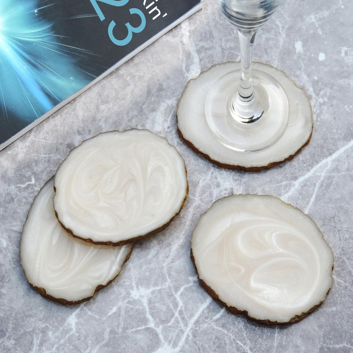 Glamour Resin Coaster in White & Gold, Set of 4 by Trunkin