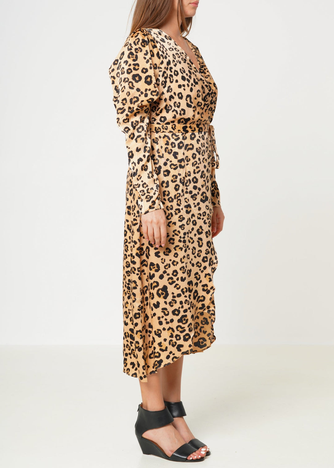 Women's Print Puffy Shoulder Dress in Brown Leopard