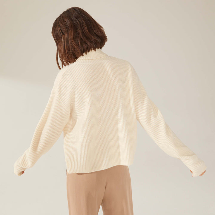 Ellie Chunky Cashmere Turtleneck by Italic