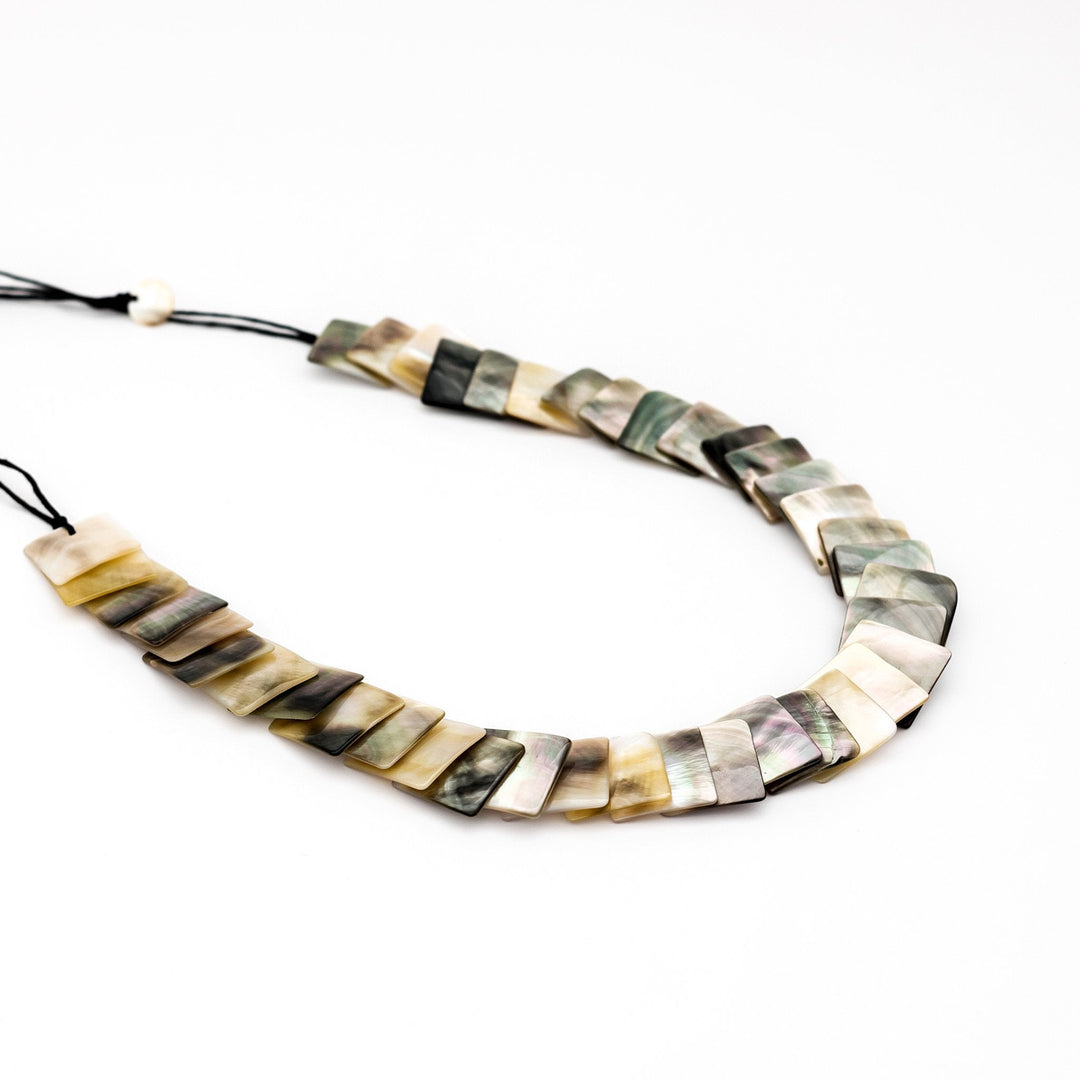 Mother of Pearl Shell Necklace - Playa Iridescent Grey | LIKHÂ by LIKHÂ