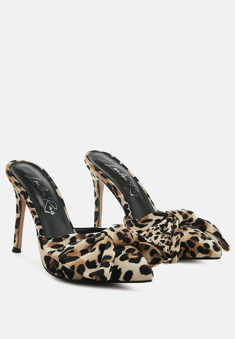 Joelle Pump by London Rag