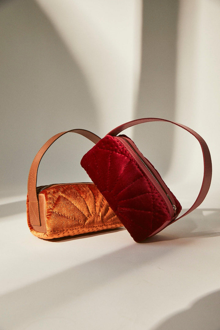 Şükran Velvet Saddle Bag by Ladiesse