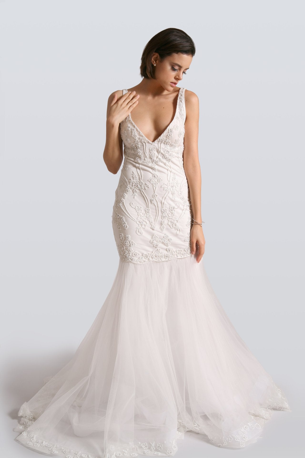 Carmen Marc Valvo shops Wedding Gown